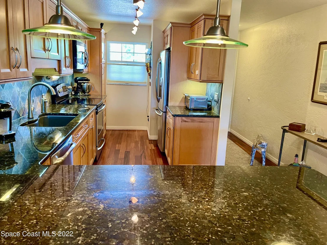 Photo of Unit 406 at 1049 Rockledge Drive