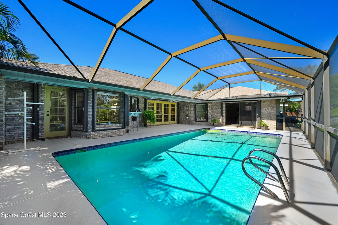 Photo of 3537 Swallow Drive
