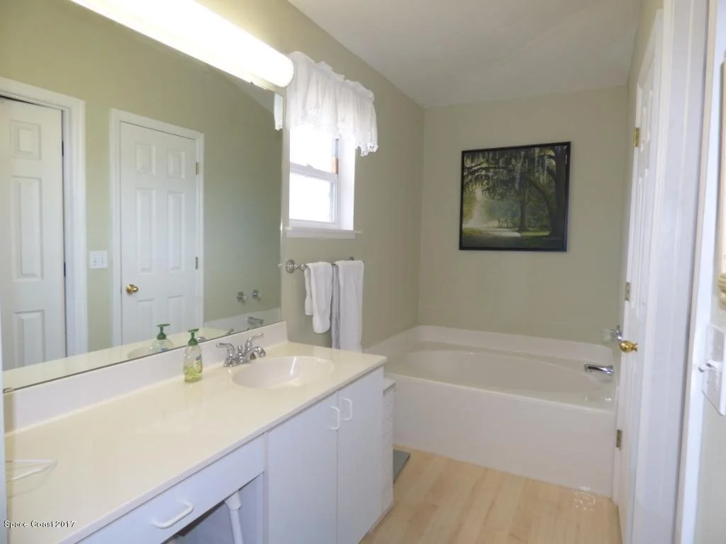 Photo of 1719 Vista Lake Circle