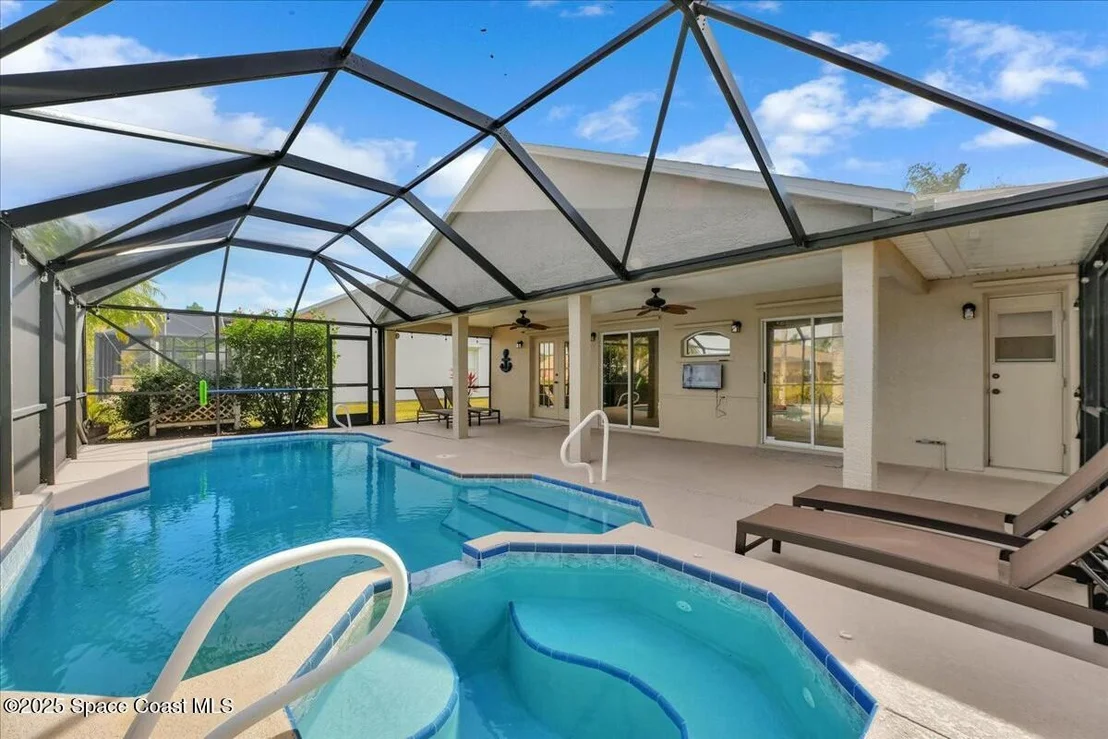 Photo of 972 Sabal Grove Drive