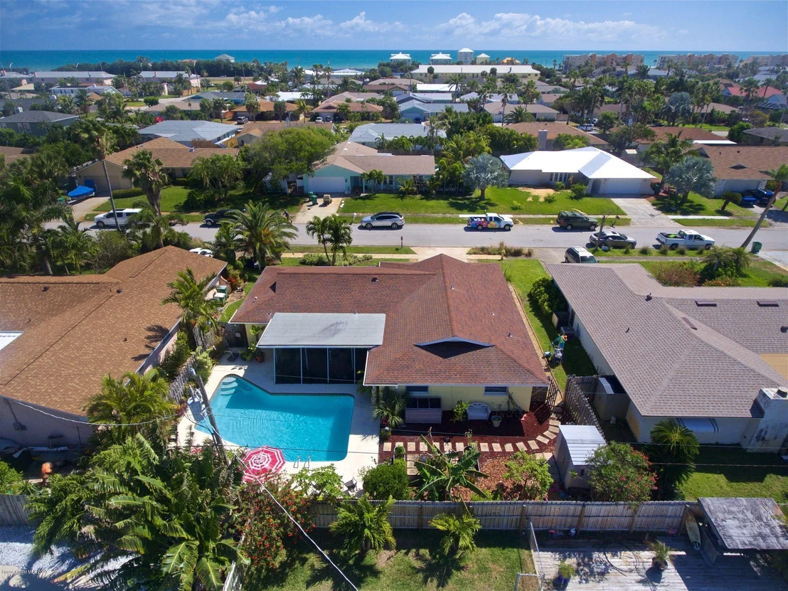 Photo of 770 Hibiscus Drive