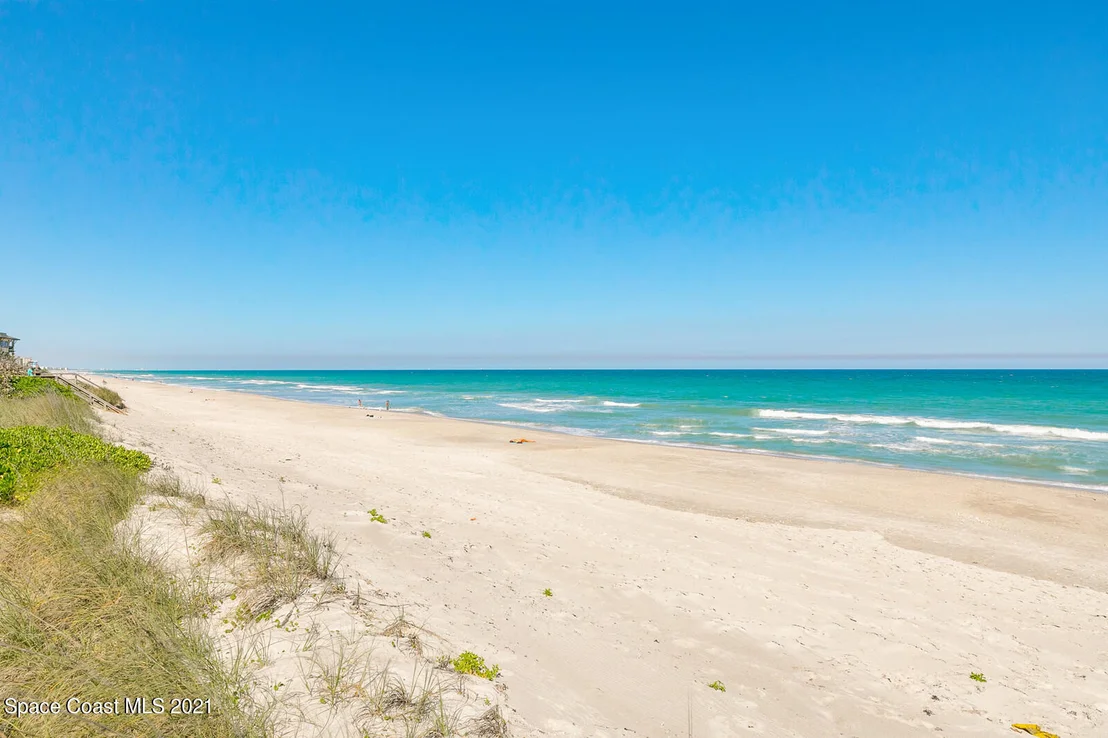 Photo of 1665 Highway A1a