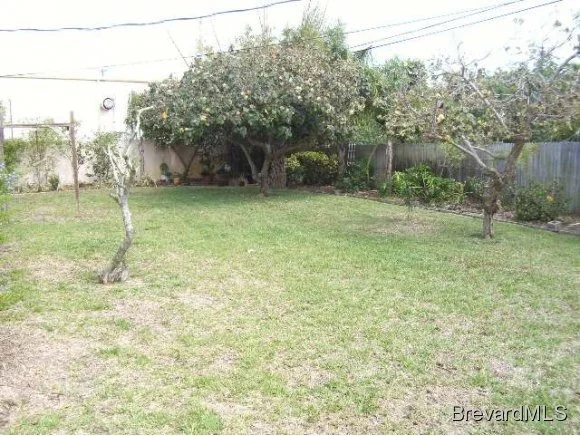 Photo of 102 N Harris