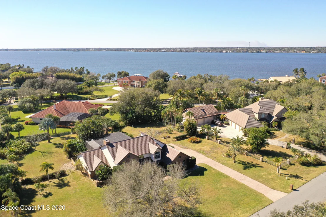 Photo of 145 Utopia Circle
