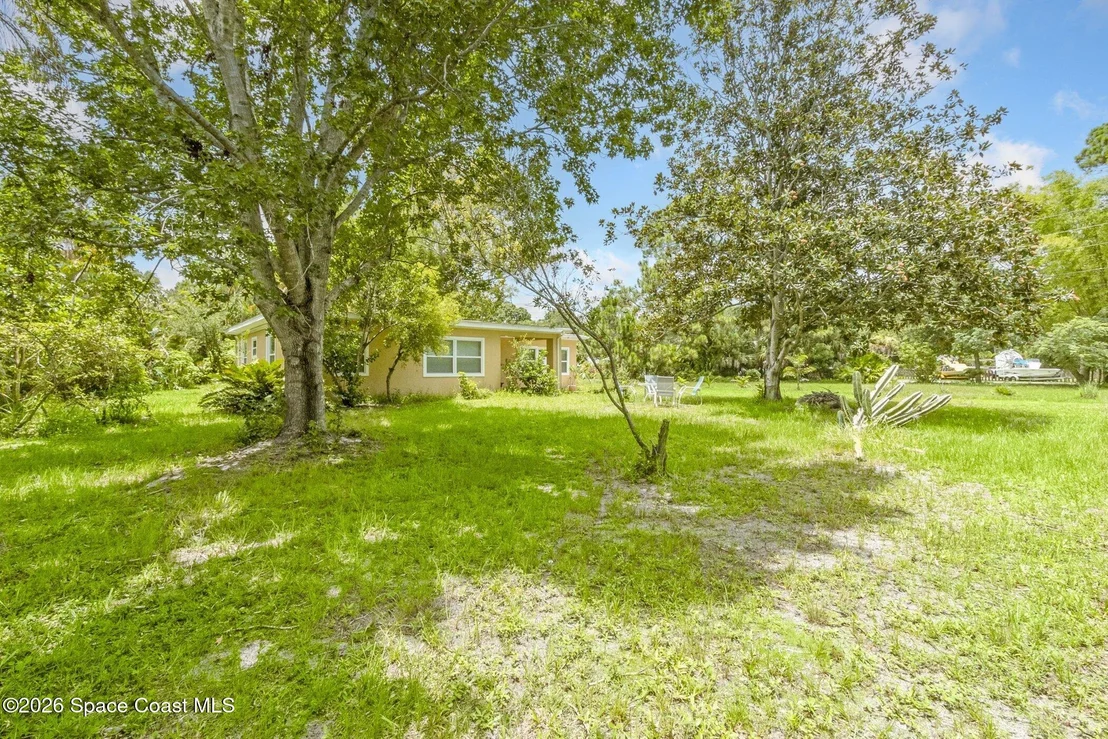 Photo of 175 NW Valencia Road