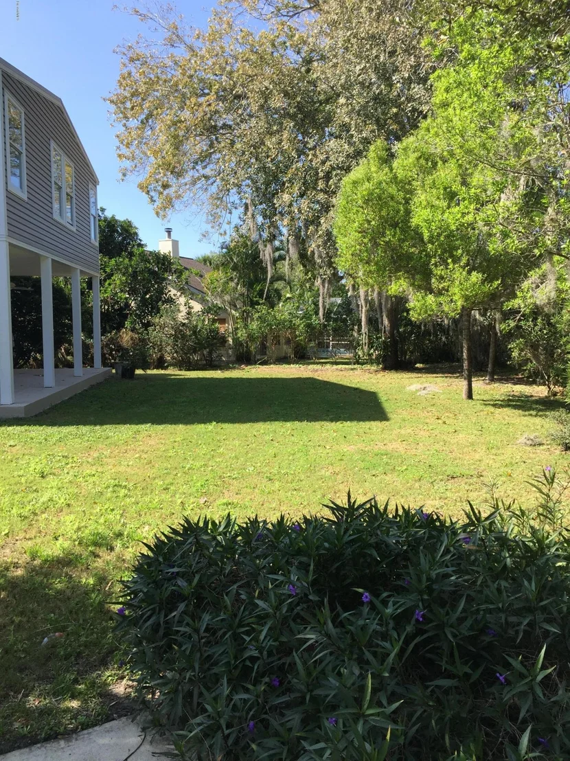Photo of 440 Bay Point Drive