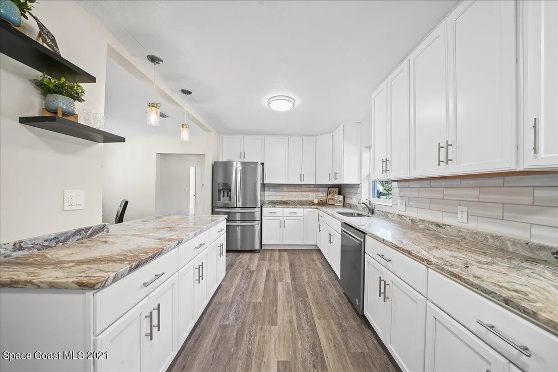 Photo of 445 Bahama Drive