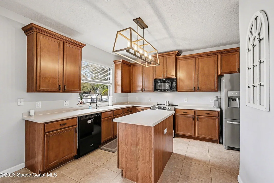 Photo of 1131 Bolle Circle