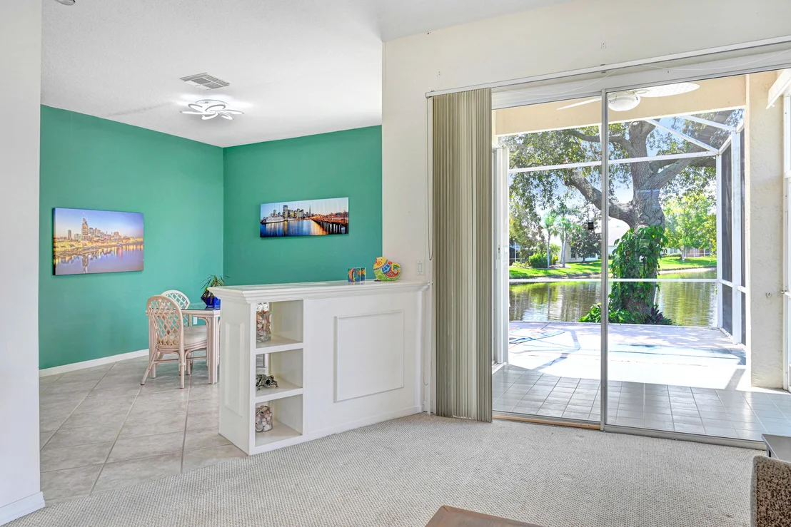 Photo of 2299 Addington Circle