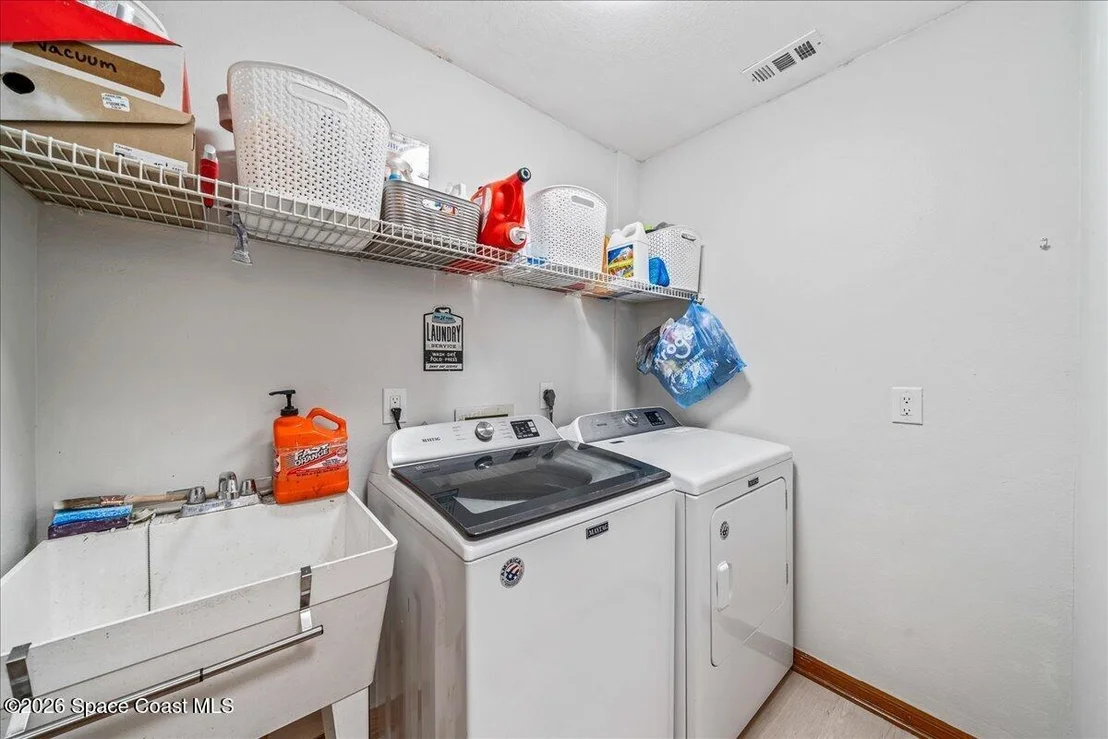 Photo of 2794 Nobility Avenue