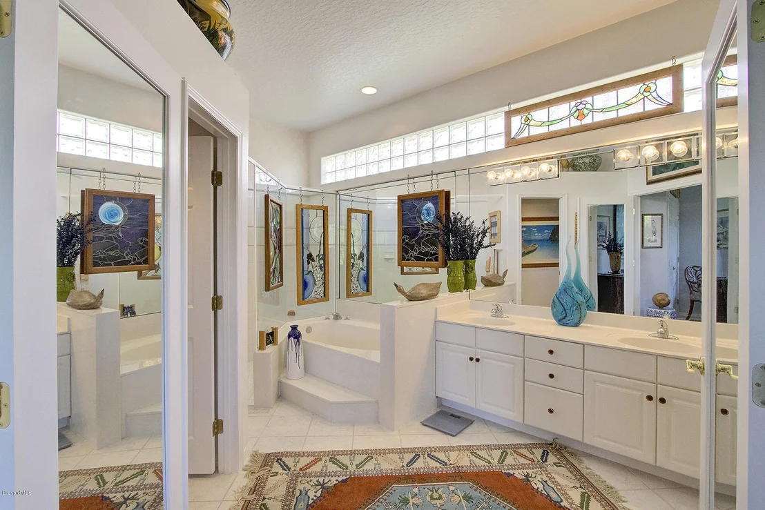 Photo of 931 Palm Brook Drive