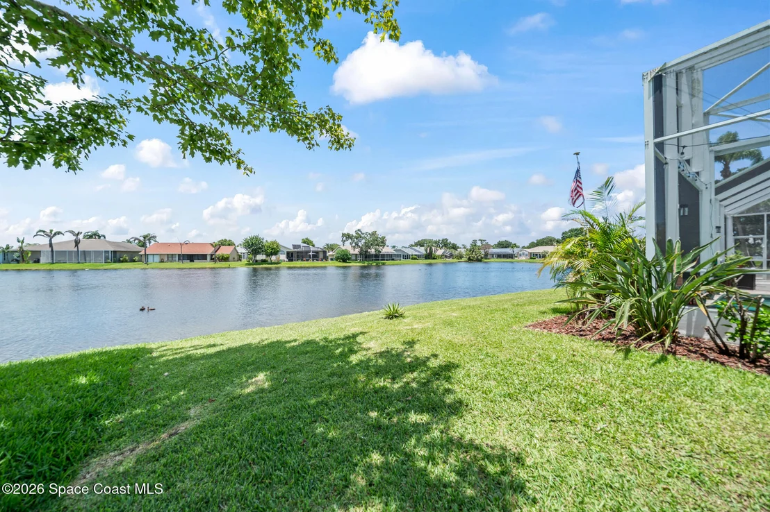 Photo of 950 Somerset Lane