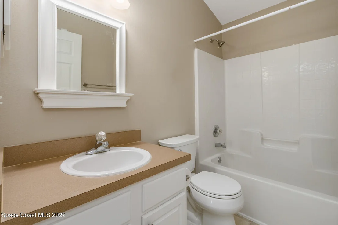 Photo of 2491 Stratford Pointe Drive