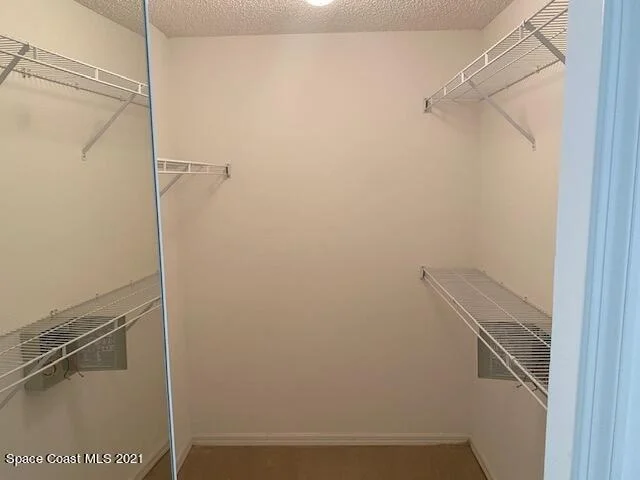 Photo of 787 Seymour Road NE