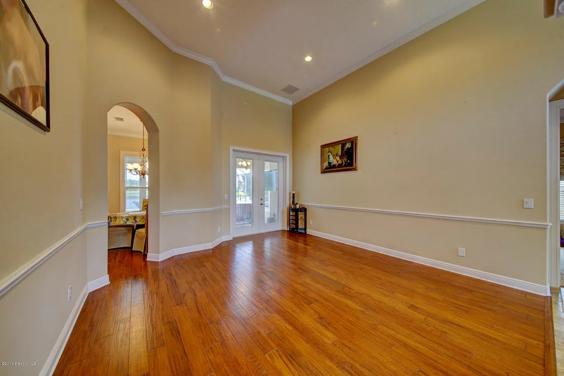 Photo of 2224 Botanica Circle