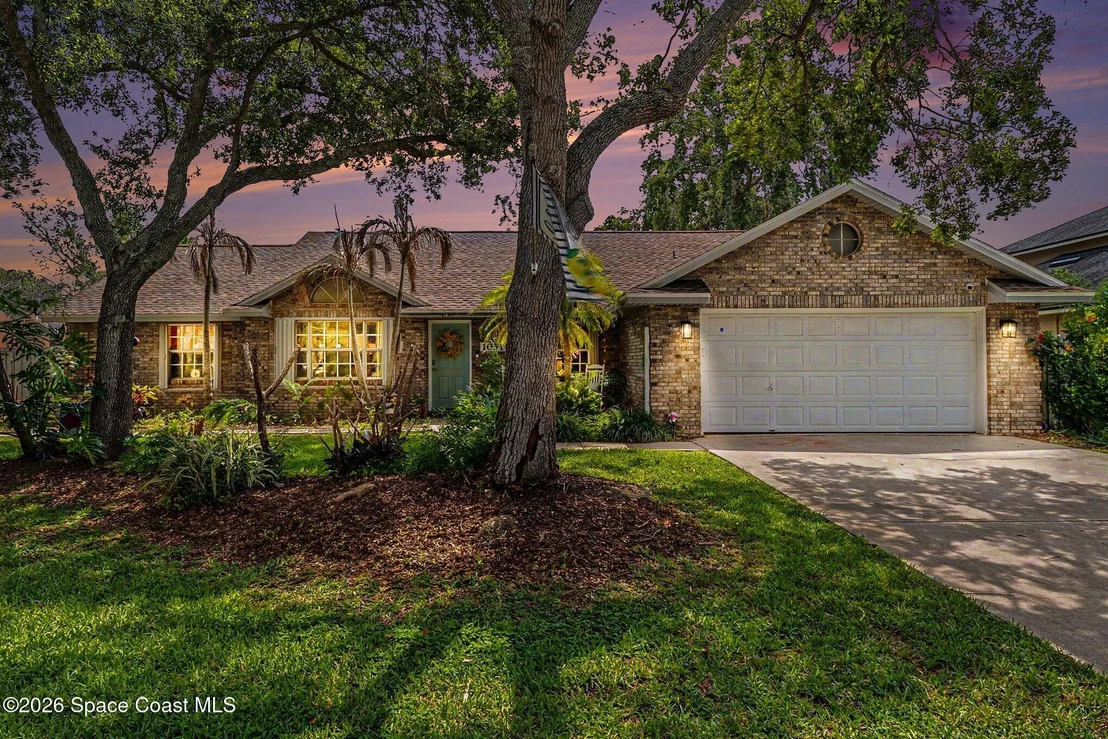 Photo of 1051 Mandarin Drive NE