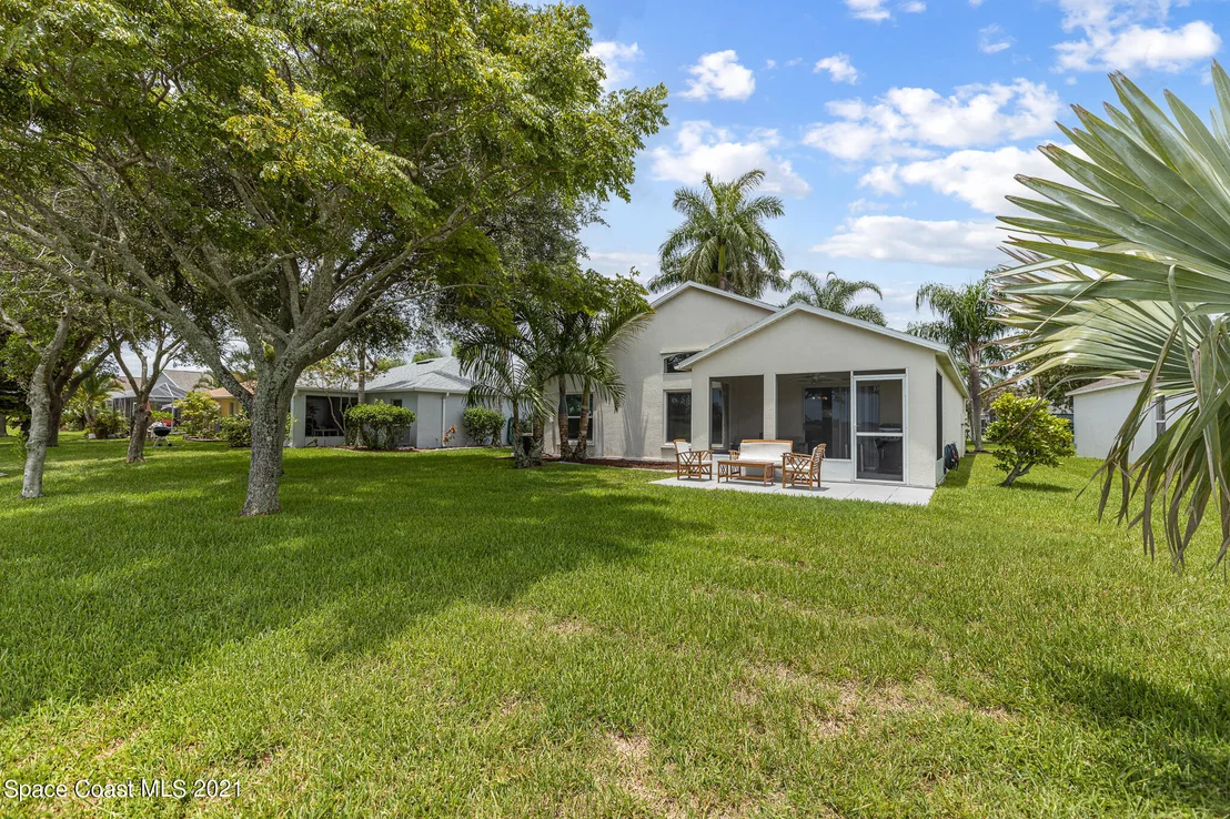 Photo of 530 Wickham Lakes Drive
