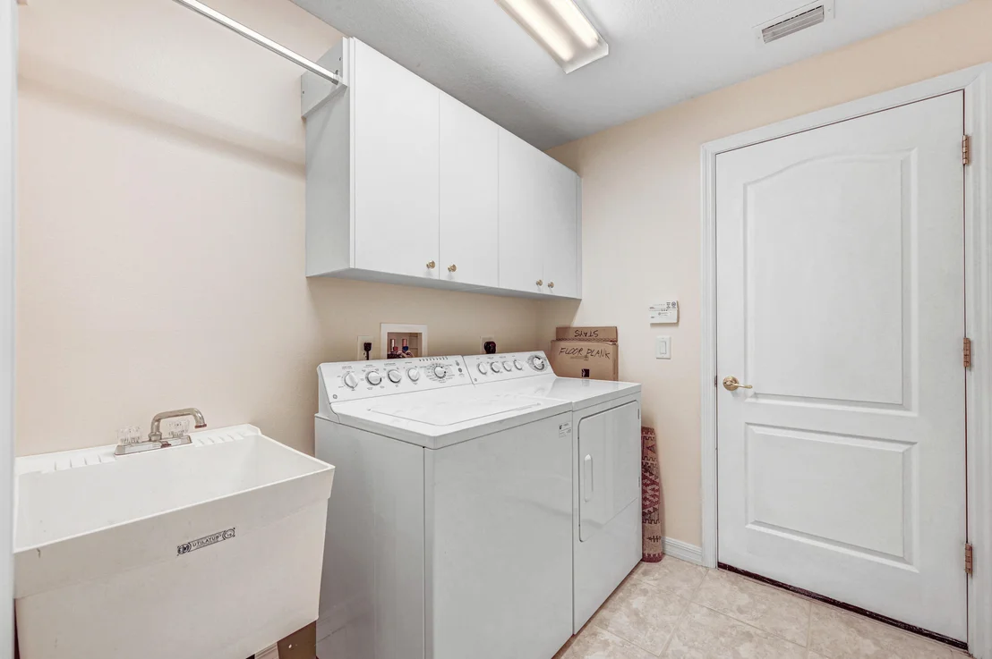 Photo of 6987 Owen Drive