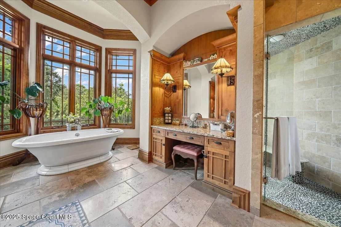 Photo of 586 Wethersfield Place