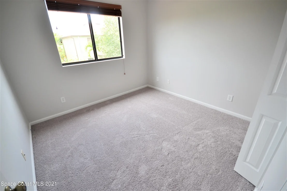 Photo of 650 Parnell Avenue