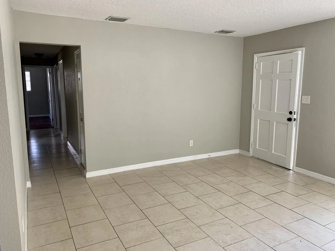 Photo of 1508 Cambridge Drive