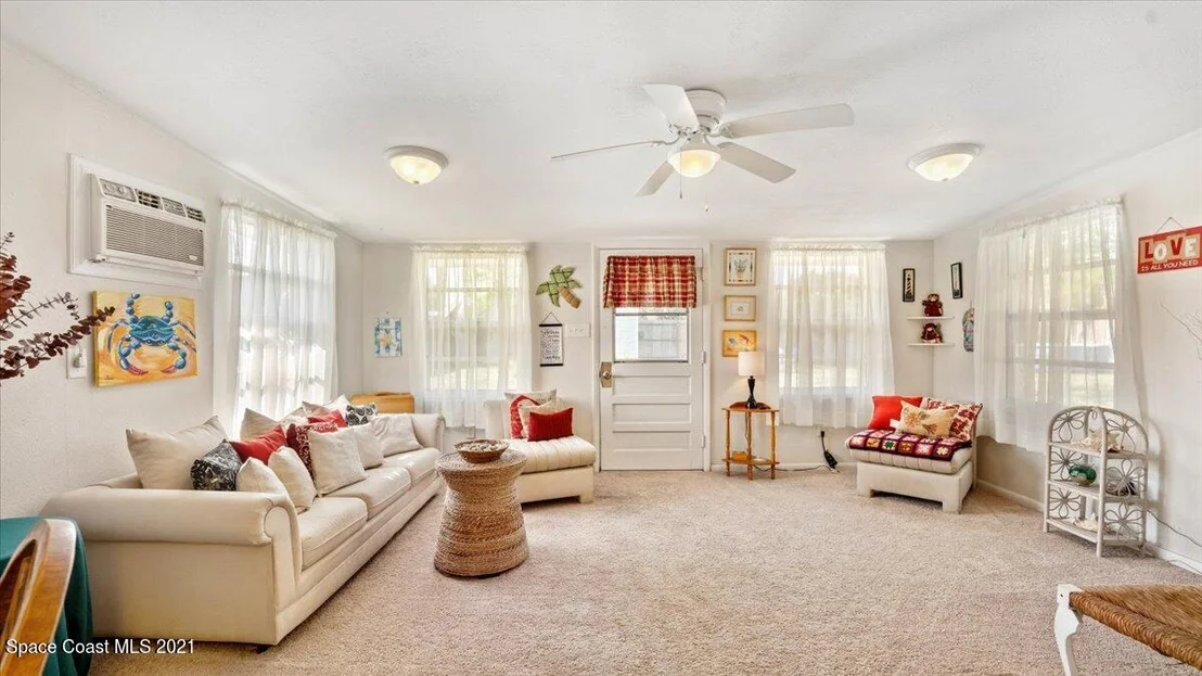 Photo of 602 Gardenia Drive