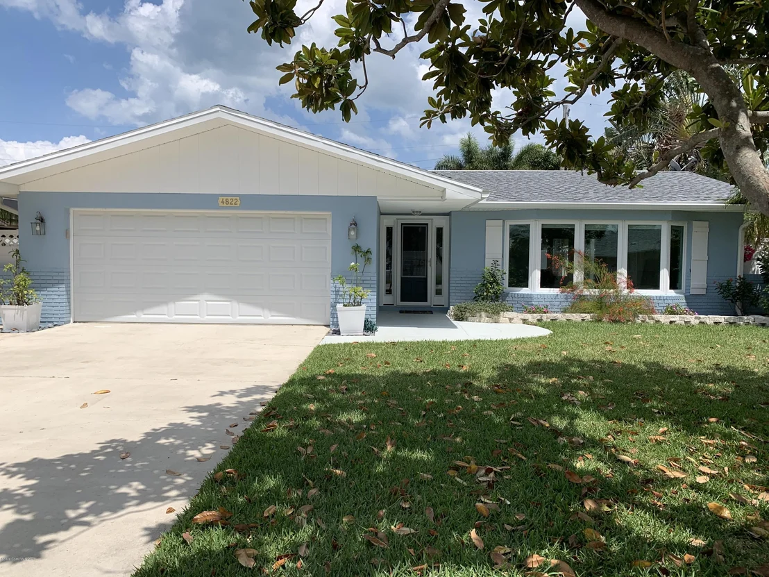 Photo of 4822 Fairview Drive