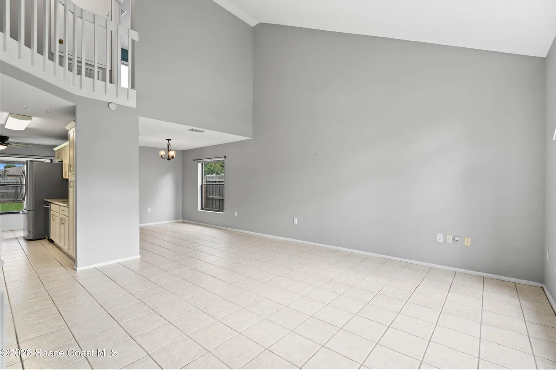 Photo of 1624 Clover Circle