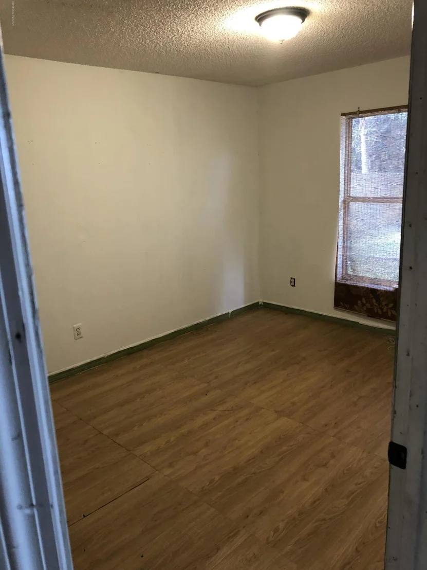 Photo of 6434 Bamboo Avenue