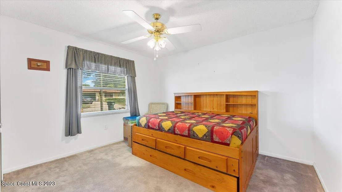 Photo of 987 Sycamore Drive