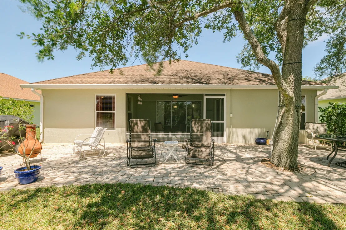 Photo of 829 Tavernier Circle NE