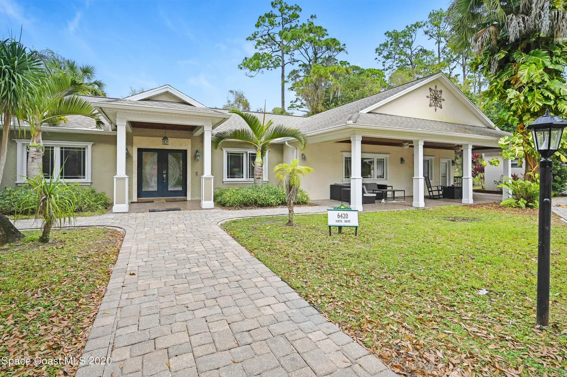 Photo of 6420 South Drive