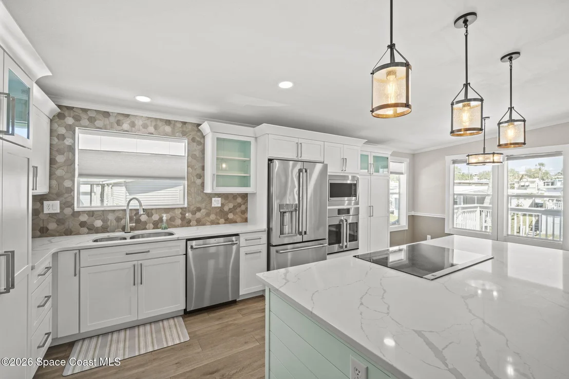Photo of 2966 Indian River Drive NE