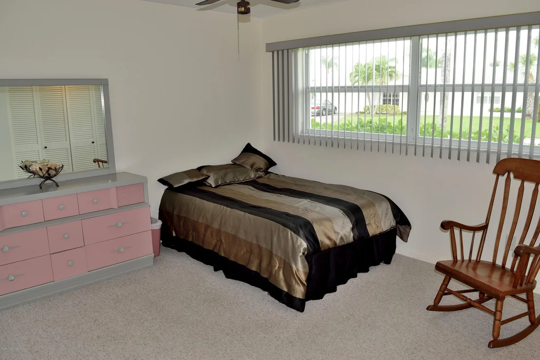 Photo of 372 Dorset Drive