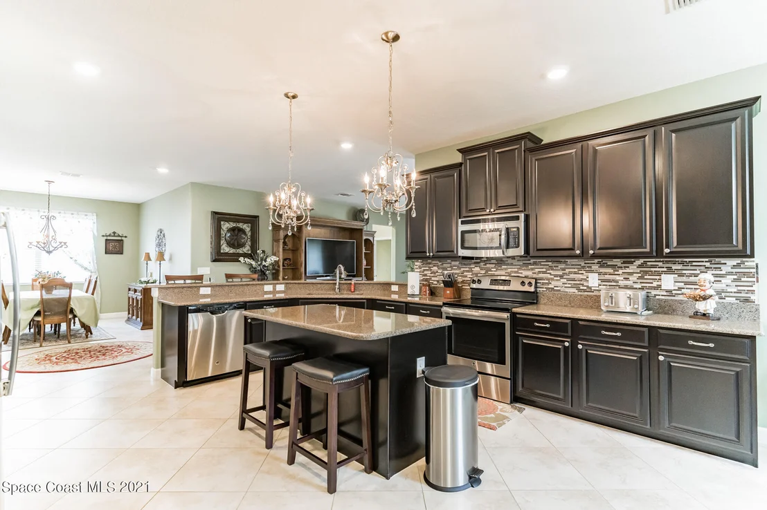 Photo of 3242 Balboa Place