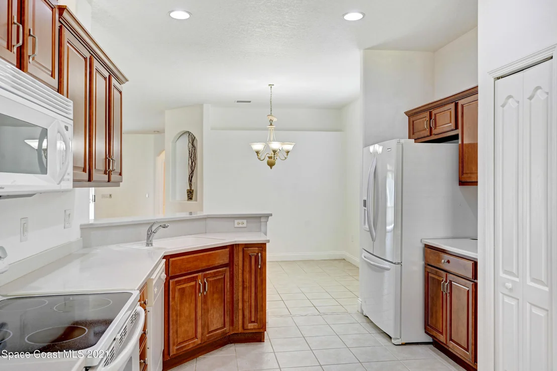 Photo of 312 Waterside Circle