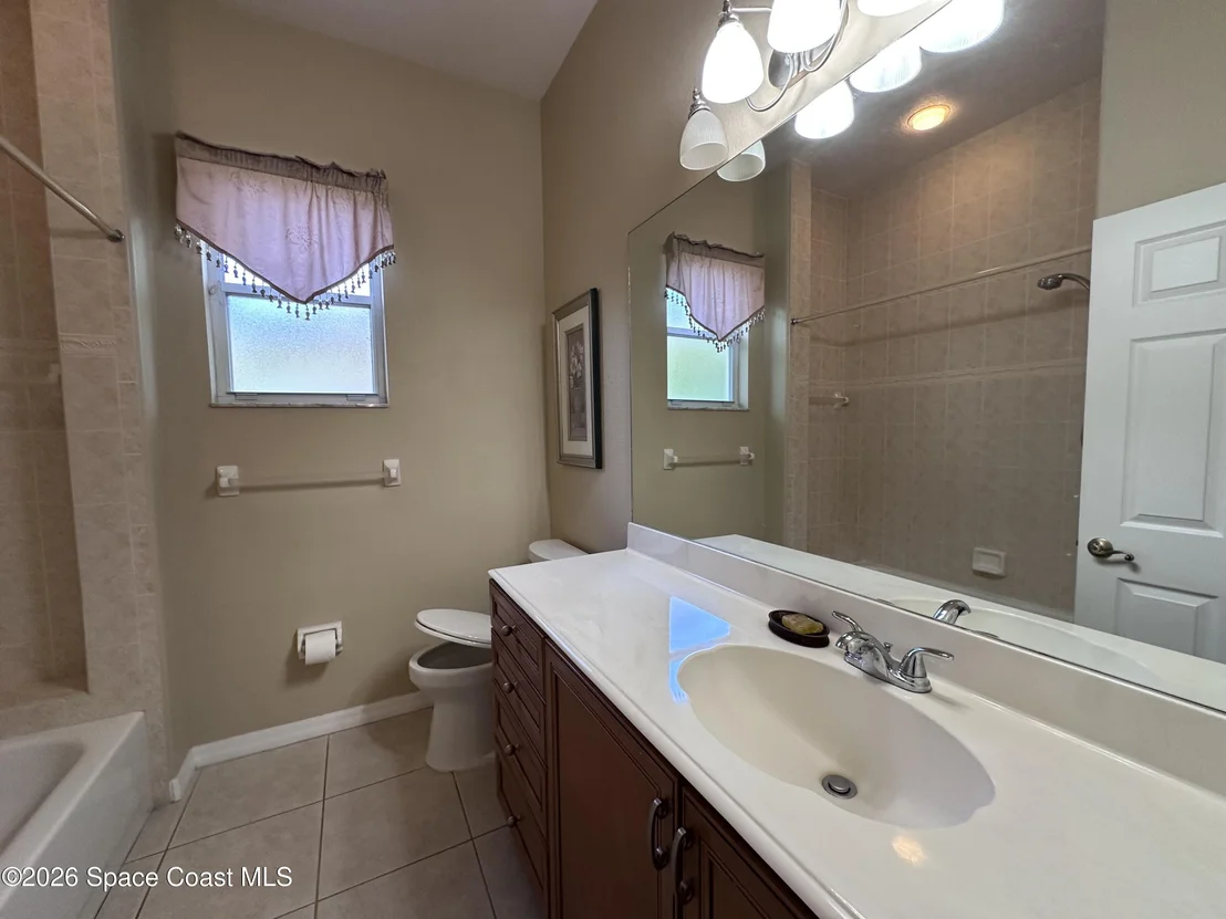 Photo of 883 Spring Oak Drive