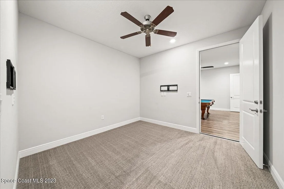 Photo of 2255 Seminole Boulevard