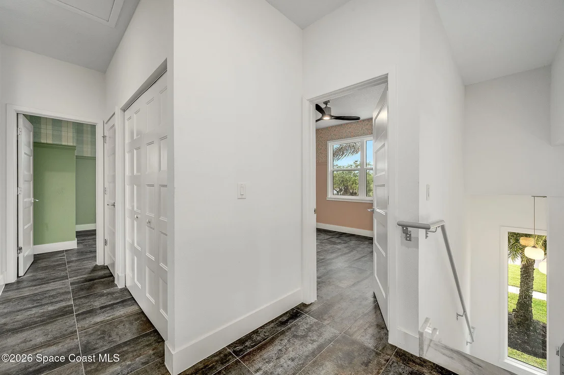 Photo of 2093 Greenway Drive