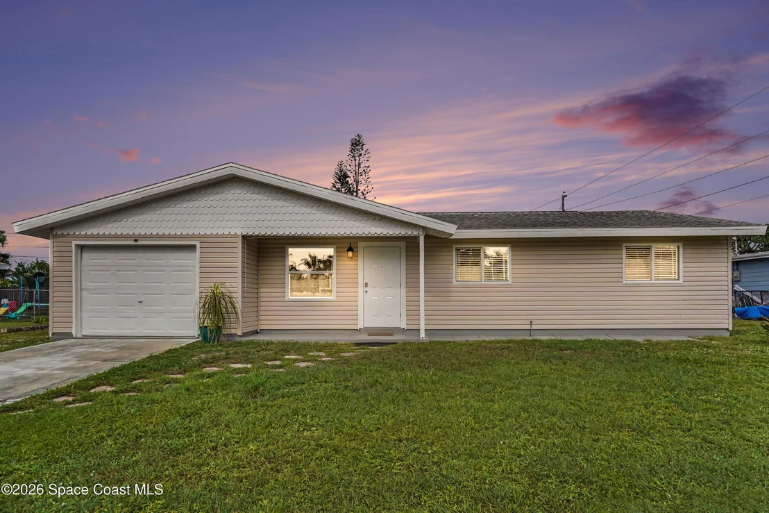 Photo of 1023 Jersey Lane NE