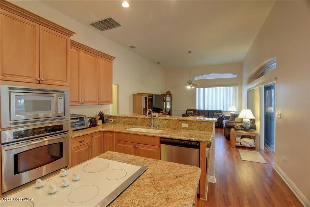 Photo of 2554 Canterbury Circle