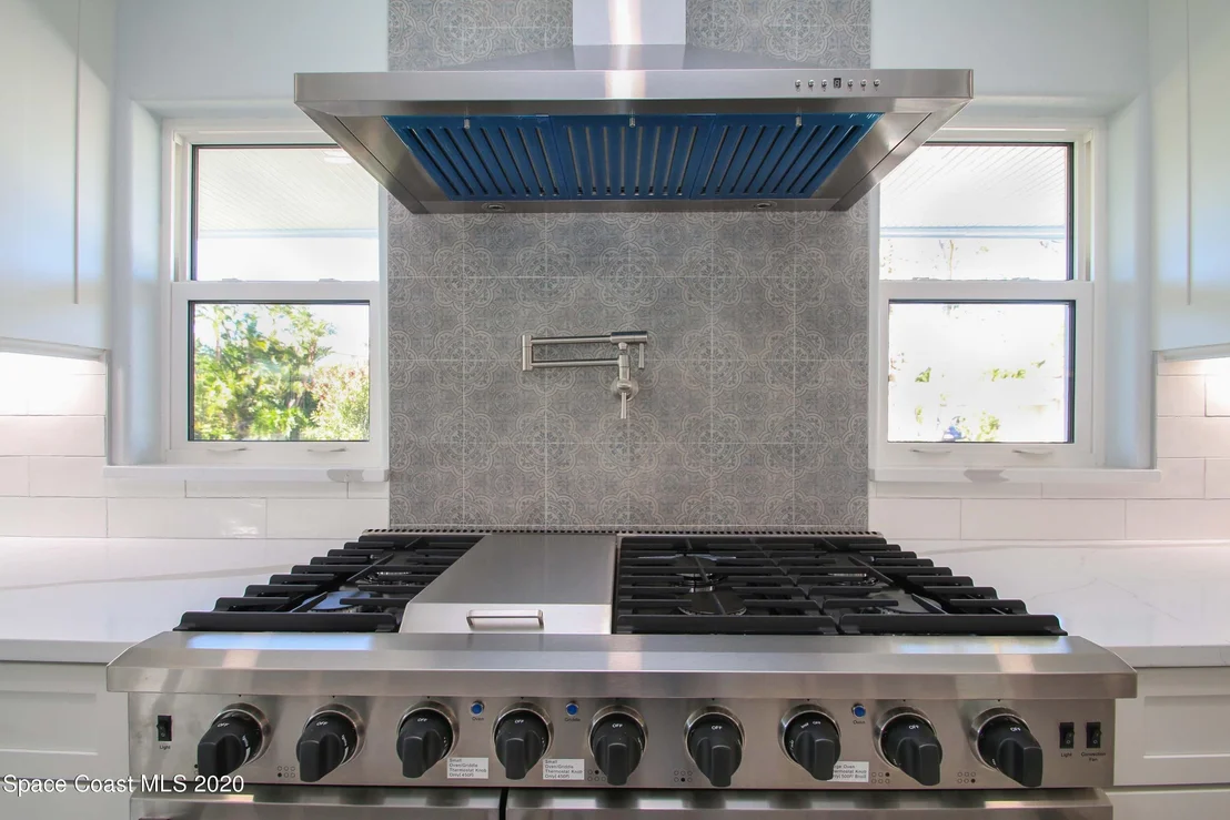 Photo of 501 Riverside Drive