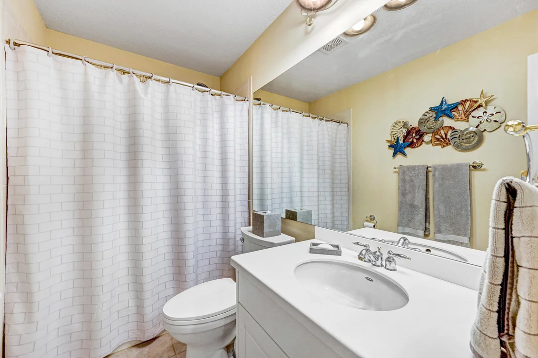 Photo of 7168 Broderick Drive