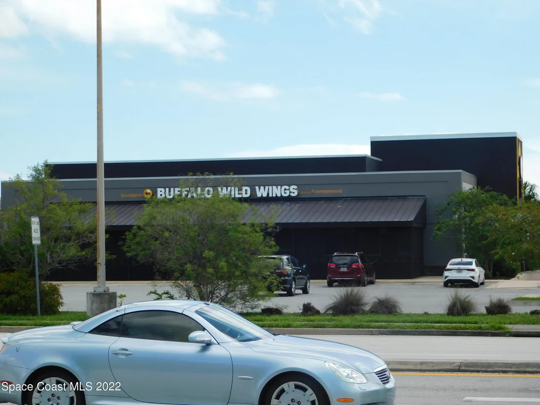 Photo of 3535 Hield Road