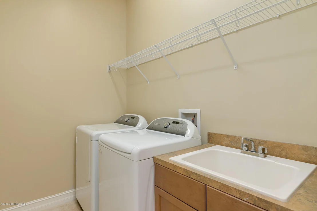 Photo of 3388 Lamanga Drive
