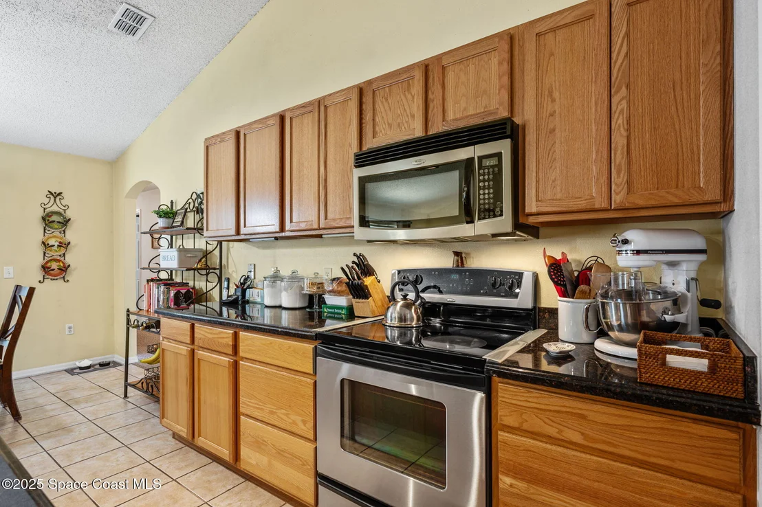 Photo of 6519 Bamboo Avenue