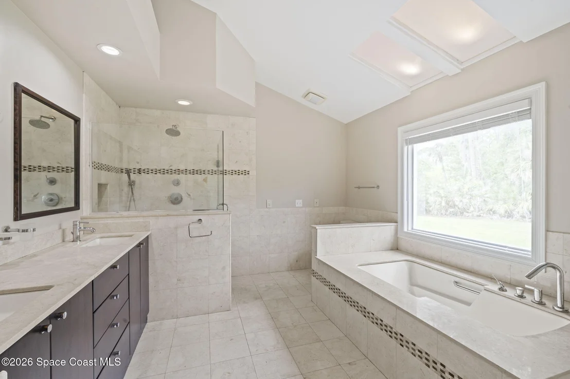 Photo of 3884 Goshawk Place