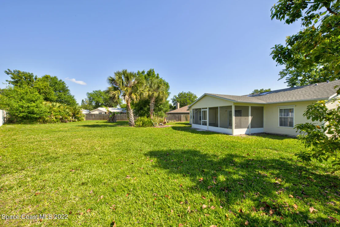 Photo of 2050 Allegheny Circle