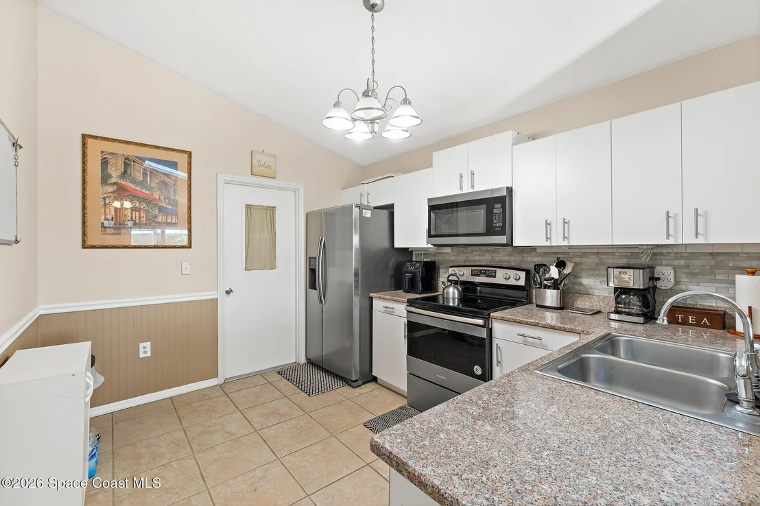 Photo of 326 Myrtlewood Road