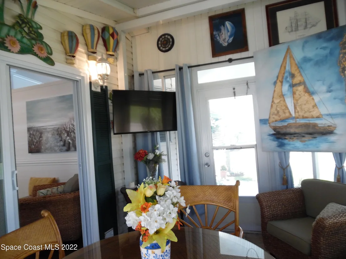 Photo of 7685 Chasta Road